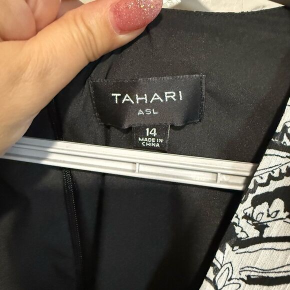 NEW TAHARI ASL Paisley Side Ruched Midi Dress in Black Ivory Plus Size 14 - Picture 6 of 14